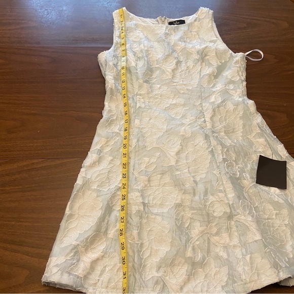NWT Lulus Blue Exquisite Moments Floral Jacquard Sleeveless Mini Dress Size M - Picture 12 of 13
